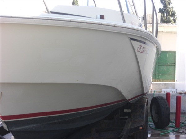 Boston Whaler 27  Outrage Power Boats