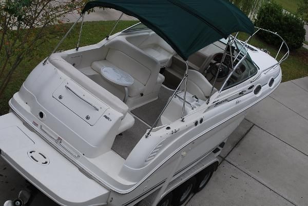 2004 Sea Ray 26' Cruiser Boats in Mt. Pleasant / Charleston, SC