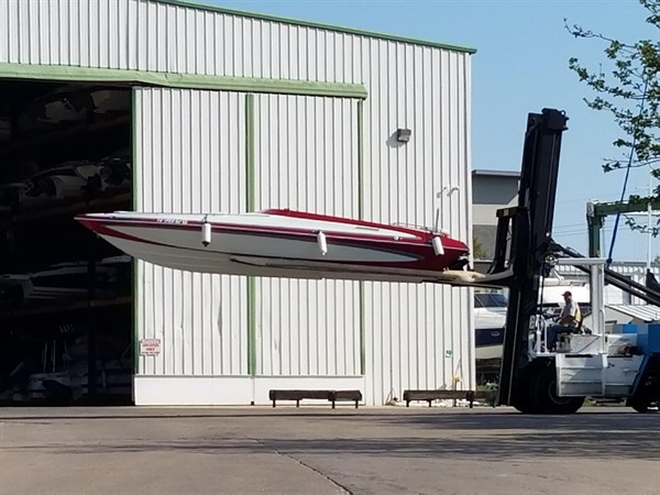 2006 Howard Custom Boats 28  Bullet Power Boats